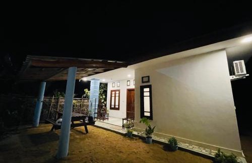 Pottuvil Division 2 House | 2nd Home Villa