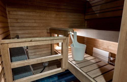 Kamppi Apartment | 2ndhomes Luxurious Kamppi Center 2BR Apartment with Sauna & Balcony