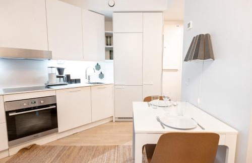 Kamppi Apartment | 2ndhomes Studio in Bulevardi