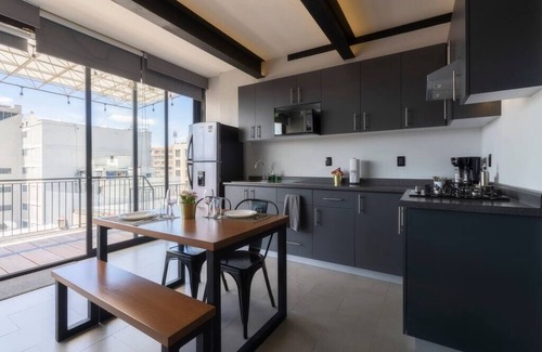Venustiano Carranza Condo | 2Ph Large 2Brm 3 bath AC private terrace apt