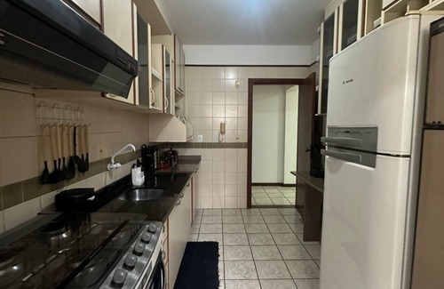 Nacoes Apartment | 3 bedroom apartment, 150m from the sea, with garage!