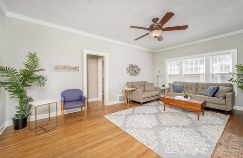 Wichita House | 3 Bed 1 5 Bath Home By College Hill & Hospitals