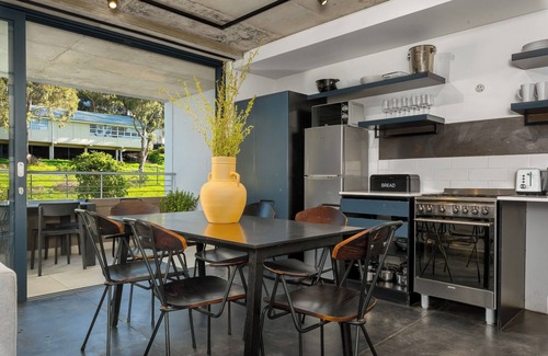 Schotsche Kloof Apartment | 3 Bed Apartment in Colourful Bo Kaap