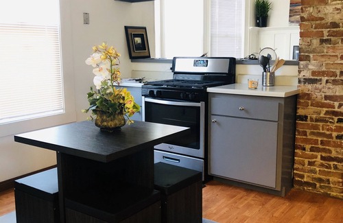 Yuba City Condo | 3 Bed Apt Home Right Across from the Hospital.