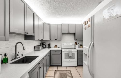 Key Biscayne Apartment | 3 bed condo Botanica Key Biscayne Miami