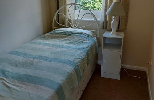 Blisworth House | 3-Bed Cottage Sleeps 4 20 mins to Northampton