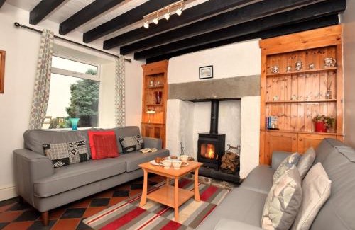 Llanbedr-y-cennin House | 3 Bed in Conwy 85844