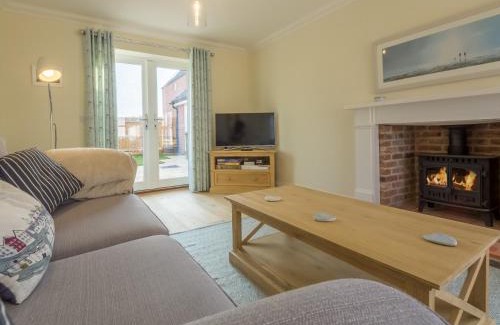 Wells-next-the-Sea House | 3 Bed in Wells-next-the-Sea KT091