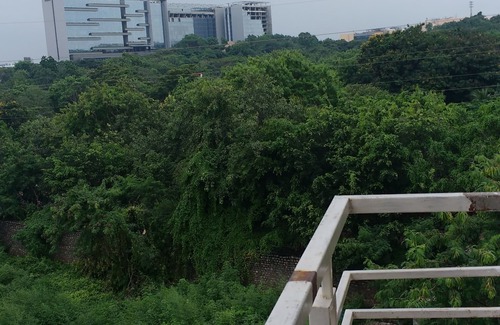 HITEC City Apartment | 3 Bed Room Hitech Shilparamam Guest House