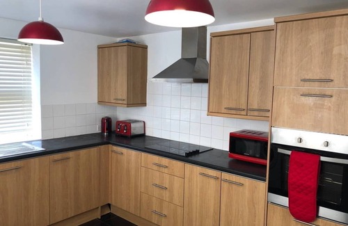Hemel Hempstead House | 3 Bedroom 5 Bed House nr London in Hemel Hempstead