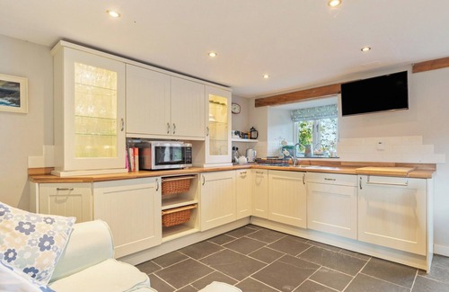 St Ishmaels Cottage | 3 bedroom accommodation in St Ishmael&rsquo;s, near Haverfordwest