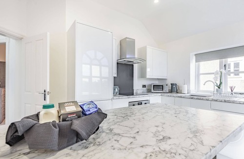 Llandudno Junction Cottage | 3 bedroom accommodation in Bryn Pydew