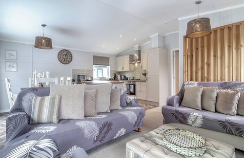 Earls Colne Ski Chalet | 3 bedroom accommodation in Earls Colne, Colchester