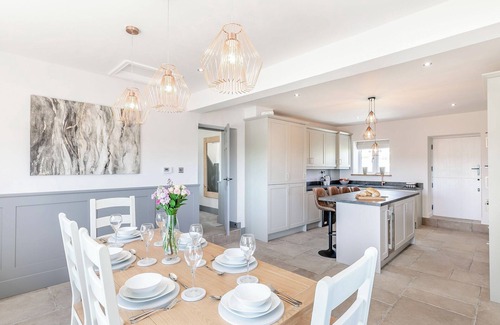 Dronfield Cottage | 3 bedroom accommodation in Barlow, near Chesterfield