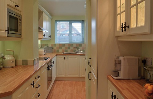 Seahouses Cottage | 3 bedroom accommodation in Seahouses, near Alnwick
