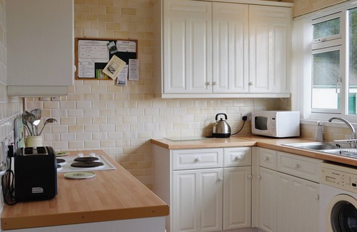 High Street Cottage | 3 bedroom accommodation in Lanjeth, near St Austell