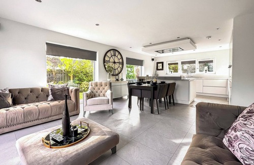 Cults Cottage | 3 bedroom accommodation in Banchory