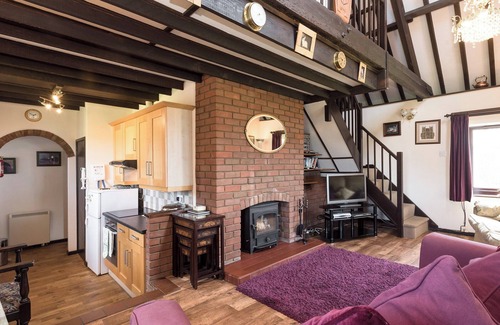 Weybourne Cottage | 3 bedroom accommodation in Weybourne