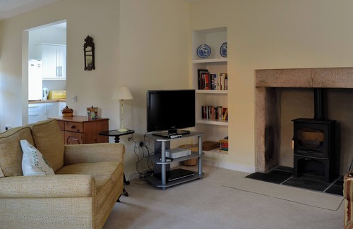 Alford Cottage | 3 bedroom accommodation in Whitehouse, near Alford