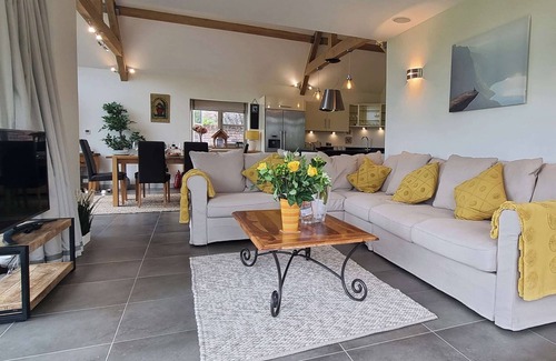 Dulcote Cottage | 3 bedroom accommodation in Dulcote, Wells
