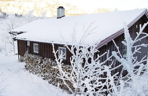 Hol House | 3 bedroom accommodation in Hovet