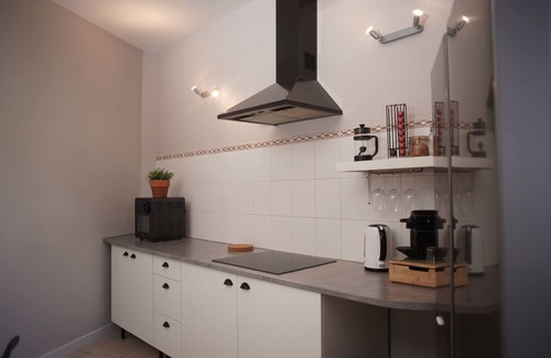 Barran Apartment | 3-bedroom apartment 5km from picturesque village Barran with WiFi, fitness room