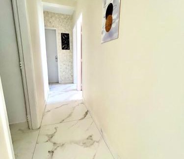 Setor Bueno Apartment | 3 Bedroom Apartment at Bueno proximo da Videira