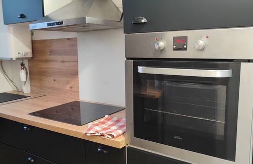 Estanove Apartment | 3-bedroom apartment + balcony and parking