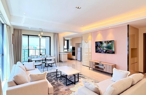 Westlands Apartment | 3-bedroom apartment in brilliant Nairobi with fitness room-GTC, WNDY