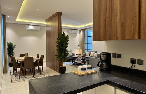 Riyadh Apartment | 3-bedroom apartment in lovely Riyadh with AC
