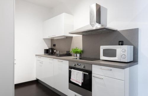 Karlin Apartment | 3 bedroom apartment near center of Prague