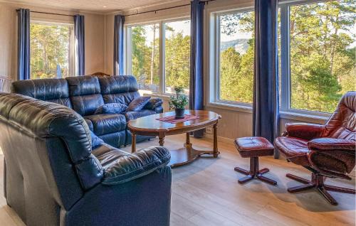 Gjemnes House | 3 Bedroom Beautiful Home In Torvikbukt