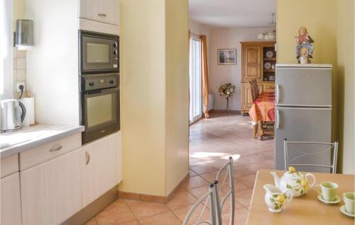 Guehenno House | 3 Bedroom Beautiful Home In Guehenno