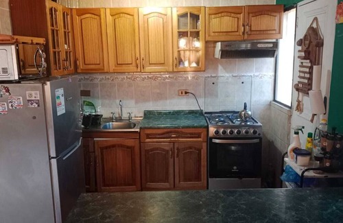 El Quisco Bed & Breakfast | 3-bedroom bed & breakfast in charming El Quisco with WiFi