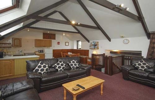 Saint Breward Cottage | 3 Bedroom cottage on Bodmin Moor with views of lakes and moorland