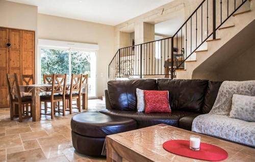 Cabrerolles House | 3 Bedroom Cozy Home In Cabrerolles