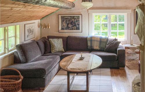 Hillared House | 3 Bedroom Cozy Home In Hillared