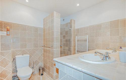 Taulis House | 3 Bedroom Cozy Home In Taulis
