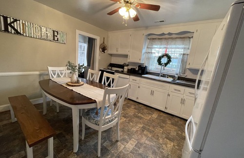 Lakeside House | 3 bedroom cozy yet spacious home w/in-ground pool