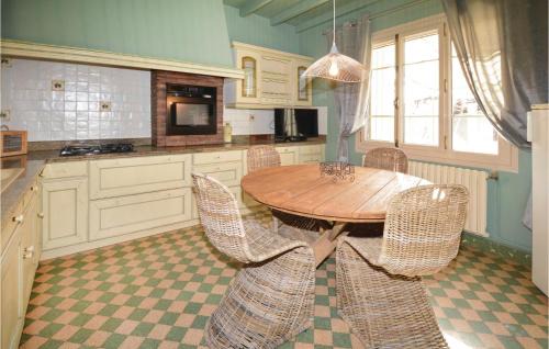Vallabregues House | 3 Bedroom Gorgeous Home In Vallabrègues