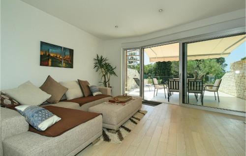 Krizine House | 3 Bedroom Gorgeous Home In Svivan