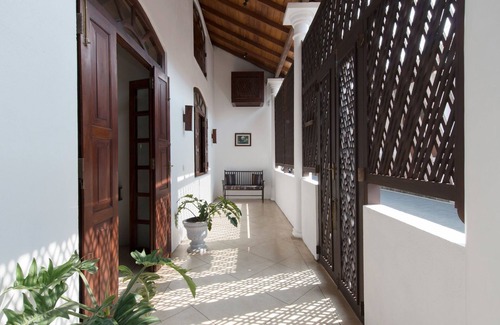 Fort Galle Villa | 3 bedroom Holiday Villa in the UNESCO Heritage Dutch Fort In Galle Sri Lanka.