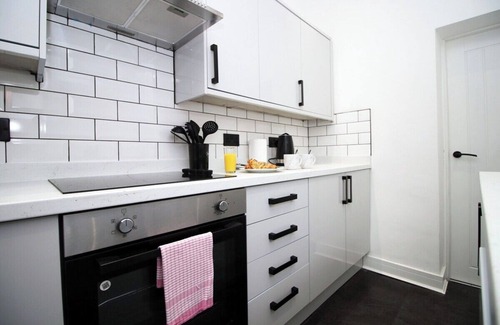 Mountain Ash House | 3 Bedroom House in Mountain Ash Cynon View by TŷSA