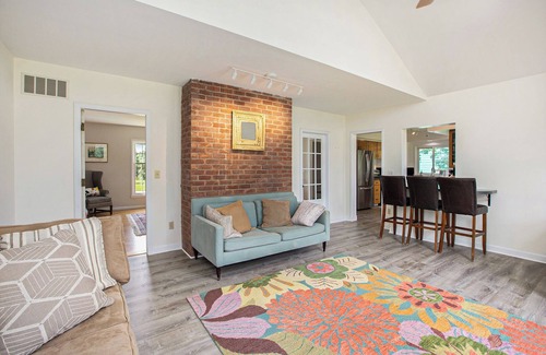 Bryant Pattengill West House | 3-bedroom house in Ann Arbor just across the golf course from The Big House.
