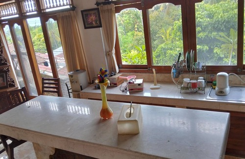 Kalibukbuk House | 3-bedroom house in North Bali with AC, WiFi and pool and views. Enjoy your stay!