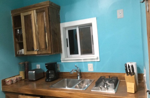Isla Conchagaita House | 3-bedroom house in Olomega with WiFi, AC, Lake/Mountain views.