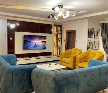 Lekki Phase 1 Apartment | 3 Bedroom Luxury Apartment in Lekki