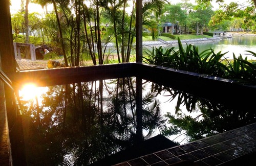 Kram House | 3 bedroom pool house by the sea E24