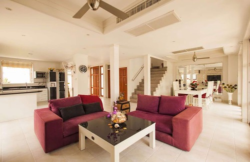 Moo 5 Villa | 3 bedroom Pool Villa