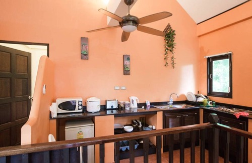 Hin Hong Villa | 3 Bedroom Seafront Bay View Villa - Koh Phangan
